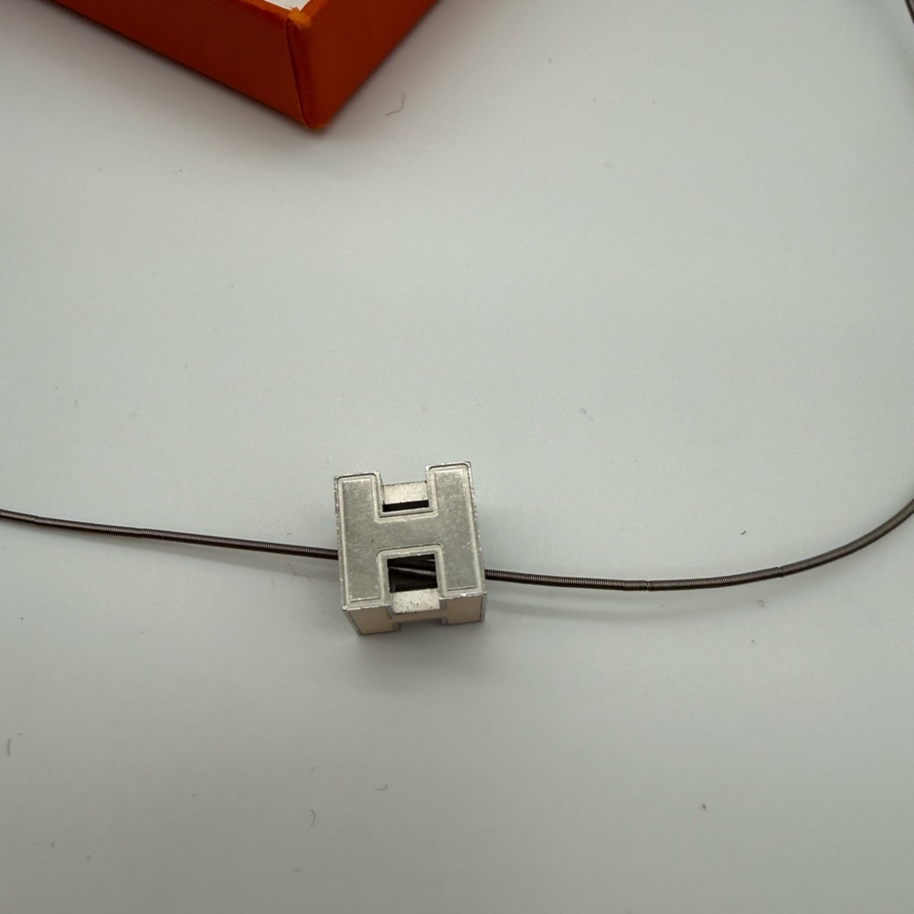 Hermès Cage d'H Pendant Necklace in Silver and White - Picture 6 of 14